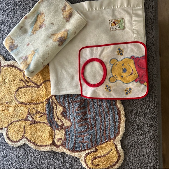 Other - Winnie the Pooh Kids Bib and Blanket Set - Red and Cream